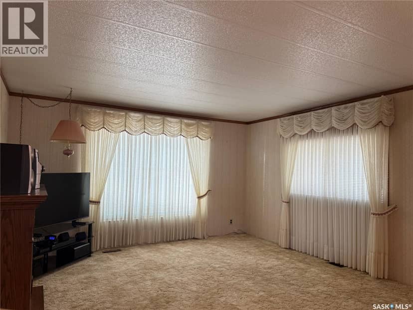 710 5th AVENUE W, Melville, photo 4