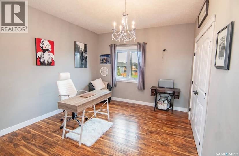 16 Hadley ROAD — photo 24 of 40