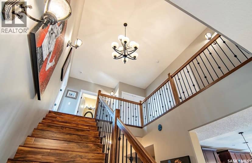 16 Hadley ROAD — photo 8 of 40