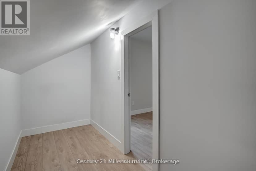 276 Edward Street — photo 18 of 40