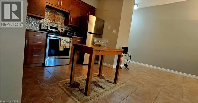 10 WOODMAN Drive S Unit# 108, Hamilton, photo 2