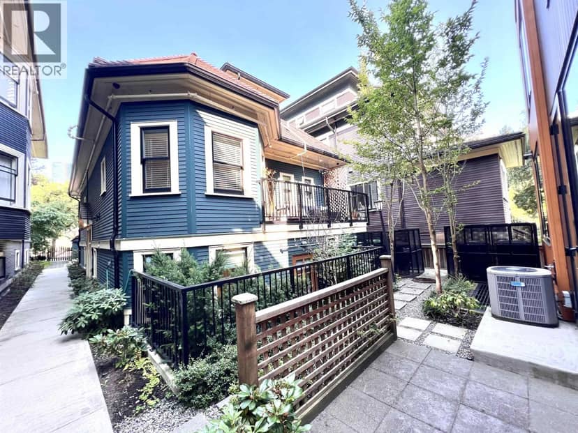 3 1150 COMOX STREET, Vancouver, photo 2