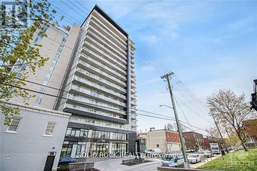 213 - 255 Bay Street — photo 1 of 26