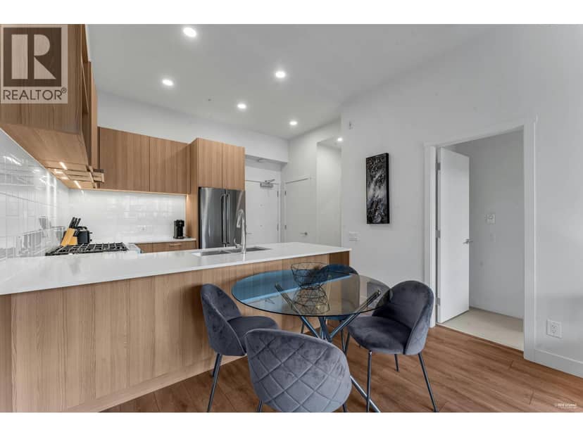 403 741 ANSKAR COURT, Coquitlam, photo 6