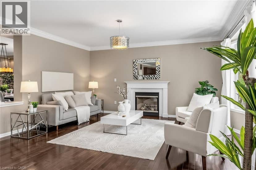 729 BOUGHTON Crescent — photo 16 of 40