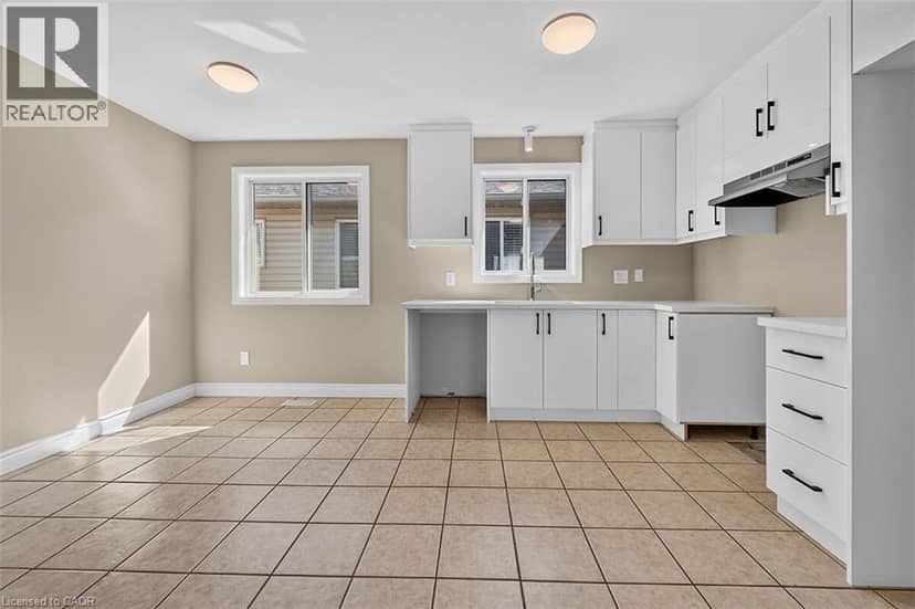 83 MARION Street — photo 12 of 38