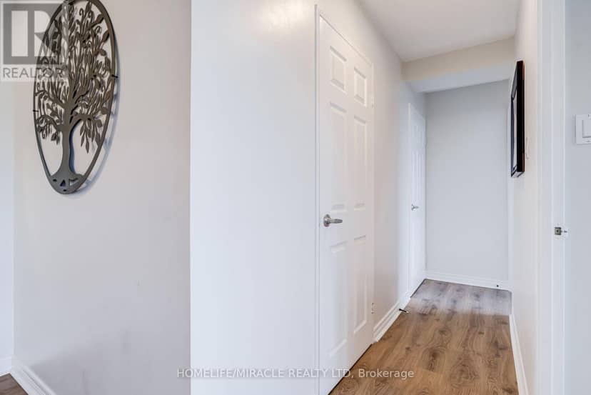 302 - 3501 Glen Erin Drive — photo 25 of 31
