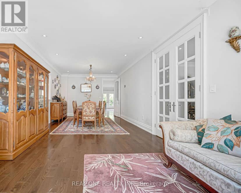 100 Ridelle Avenue — photo 12 of 40