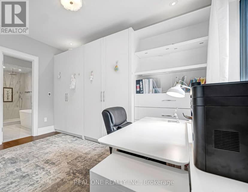 100 Ridelle Avenue — photo 27 of 40