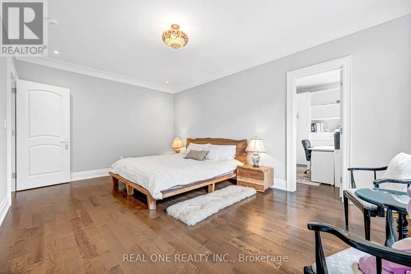 100 Ridelle Avenue — photo 26 of 40