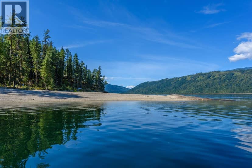 Lot A & Lot 6 Anstey Arm, Sicamous, photo 2