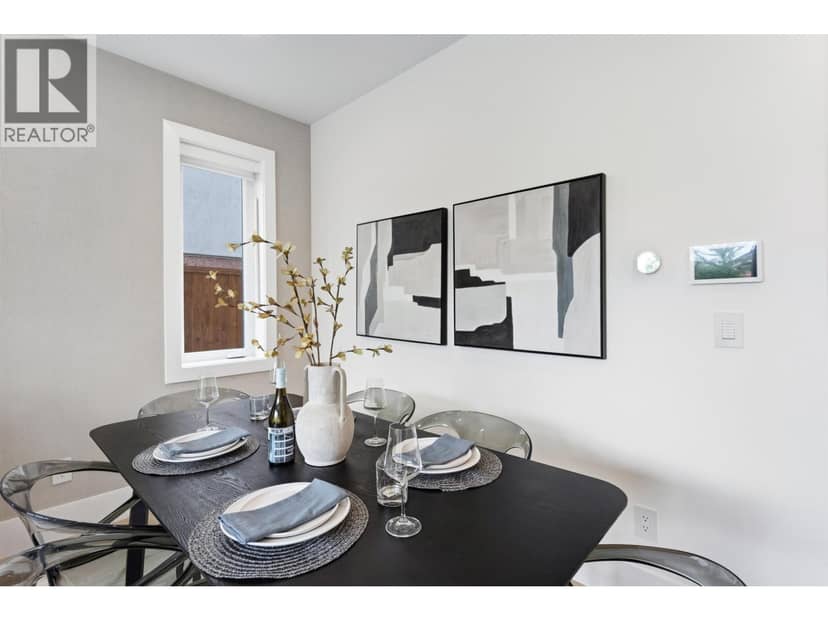 1 2258 NAPIER STREET, Vancouver, photo 6