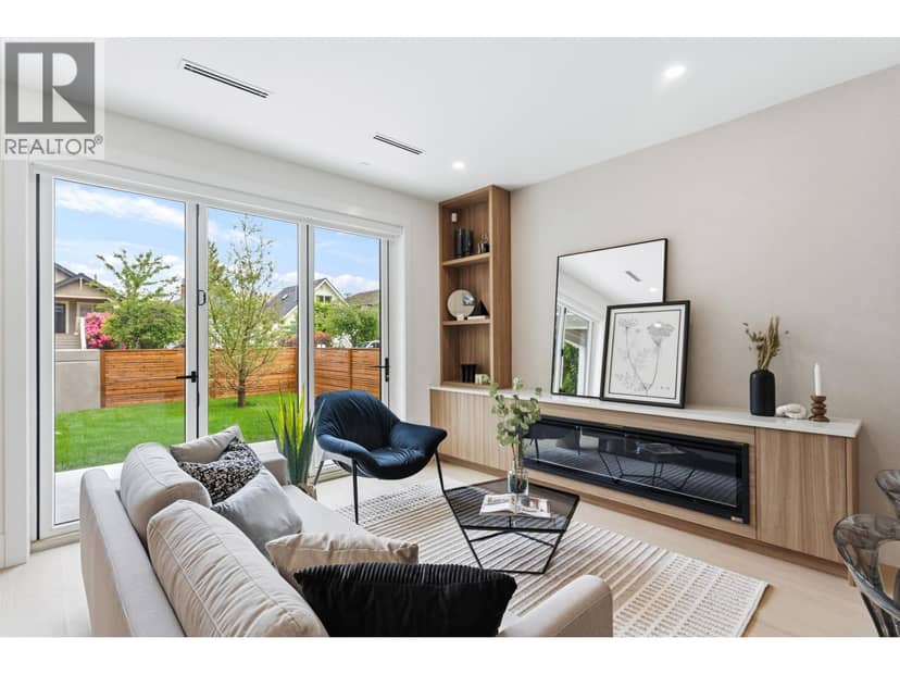 1 2258 NAPIER STREET, Vancouver, photo 5