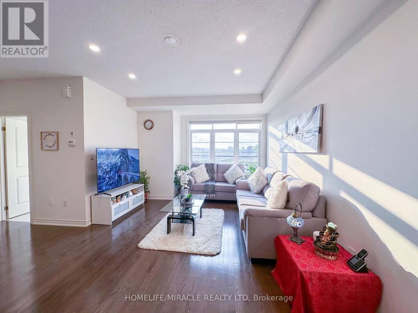 58 Fruitvale Circle, Brampton, photo 3