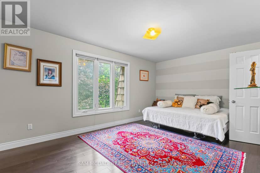 2145 Oneida Crescent — photo 24 of 40