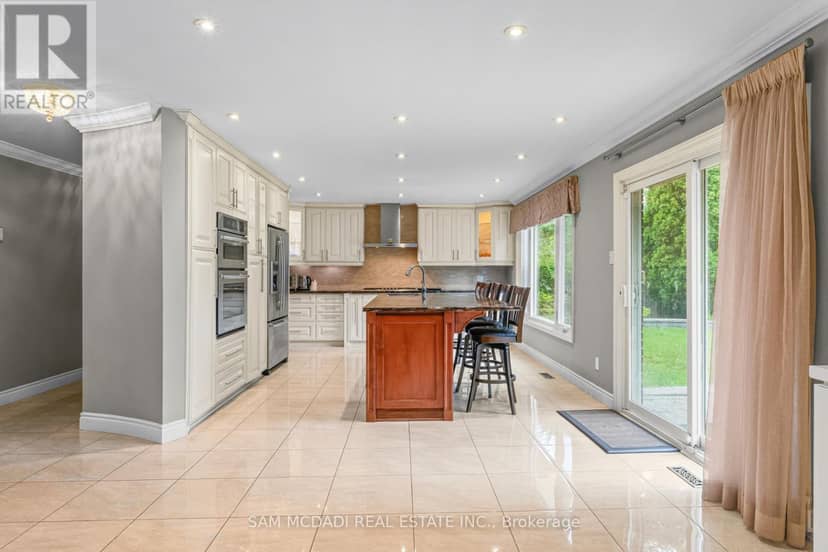 2145 Oneida Crescent, Mississauga, photo 7