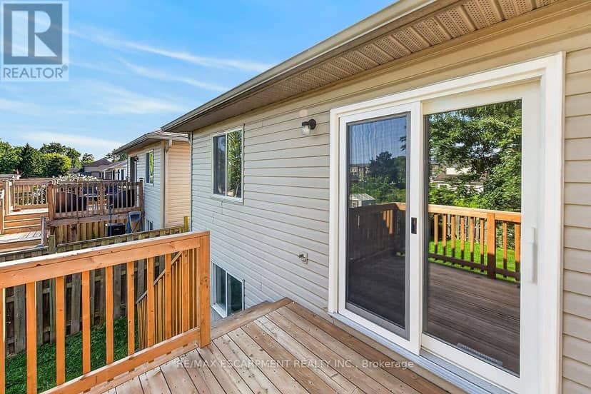 83 Marion Street — photo 33 of 37