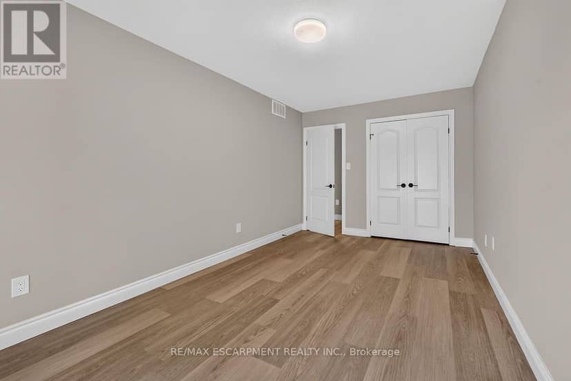 83 Marion Street — photo 21 of 37