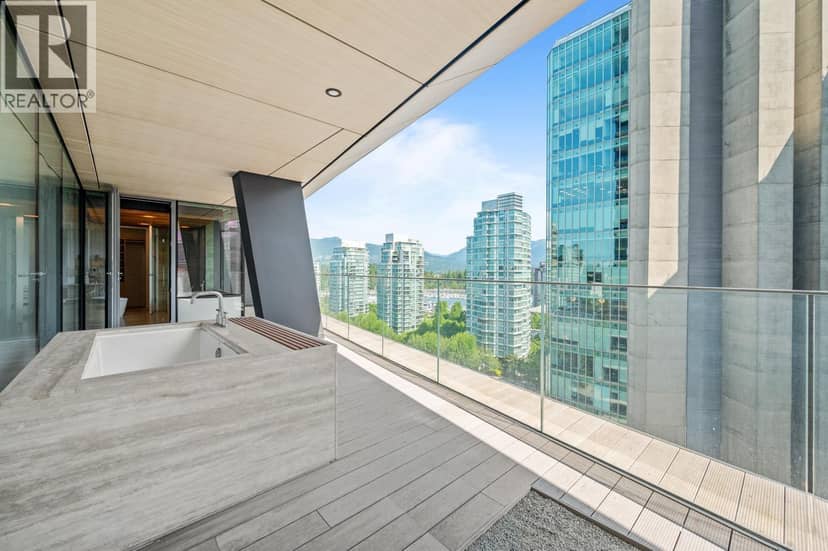 140X 1568 ALBERNI STREET, Vancouver, photo 2