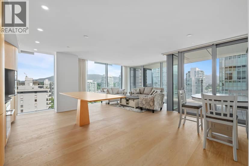140X 1568 ALBERNI STREET, Vancouver, photo 3