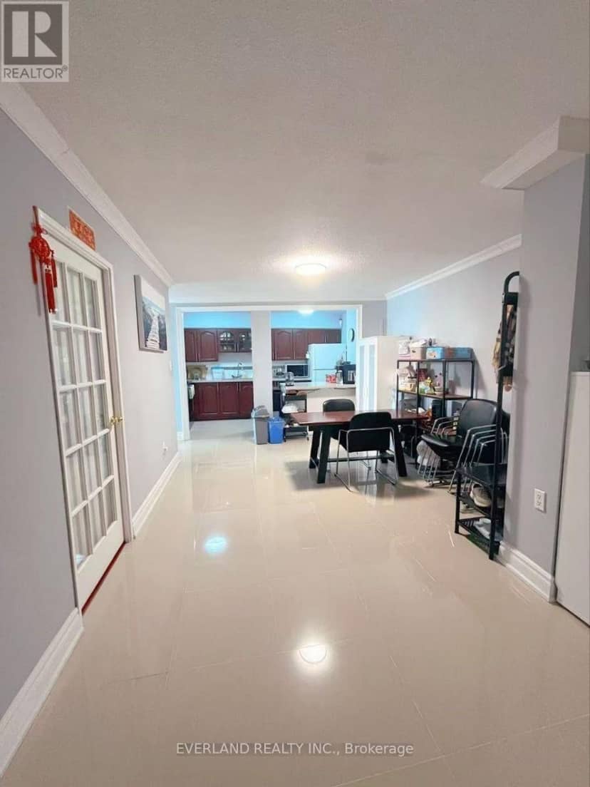 303 - 2050 Bridletowne Circle — photo 12 of 17