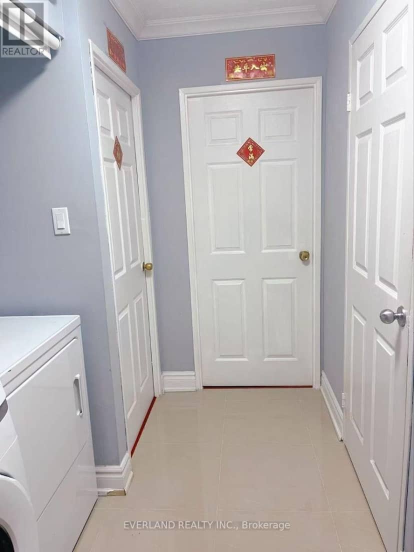 303 - 2050 Bridletowne Circle — photo 8 of 17