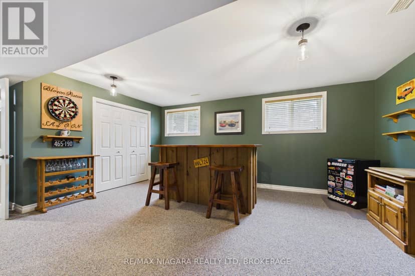 115 Pinewood Boulevard — photo 35 of 40