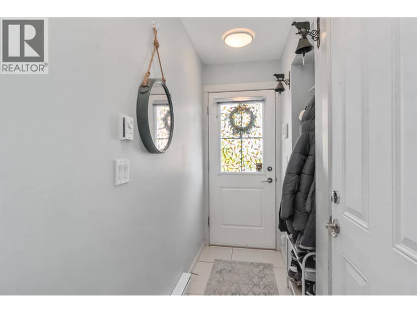 87 688 EDGAR AVENUE, Coquitlam, photo 4
