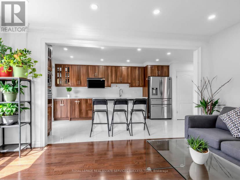 43 Hendon Road — photo 10 of 36