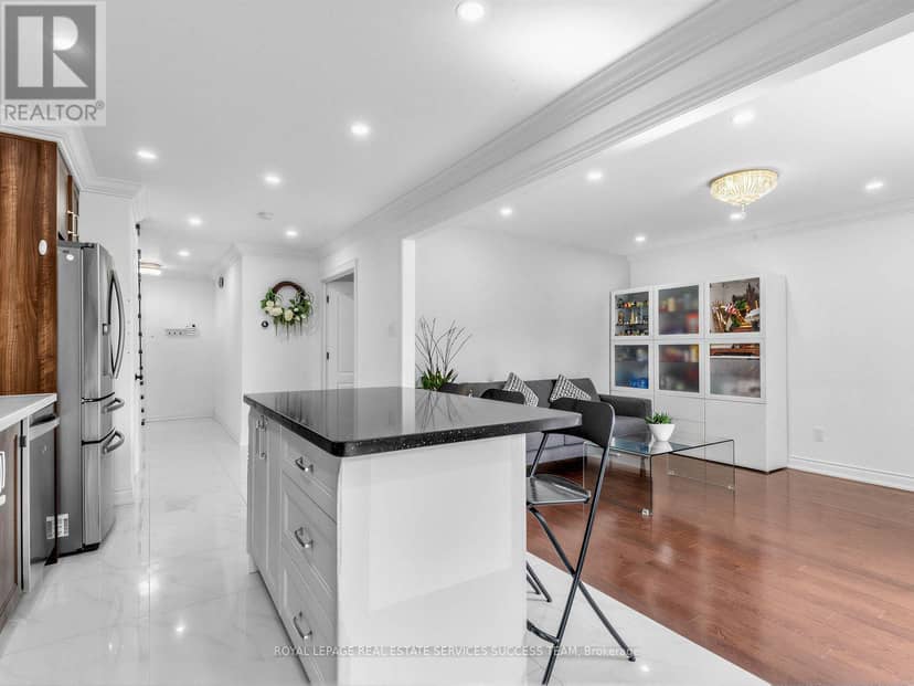 43 Hendon Road — photo 15 of 36