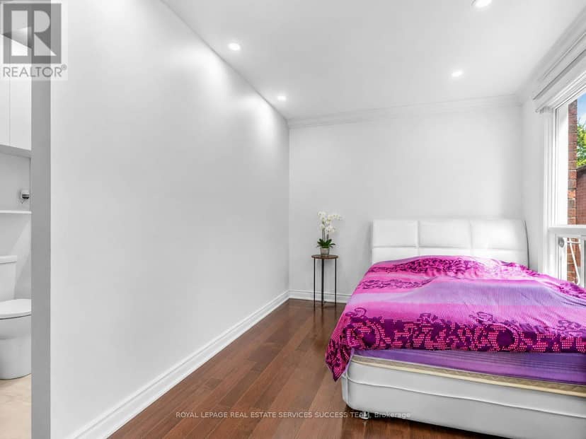 43 Hendon Road — photo 17 of 36