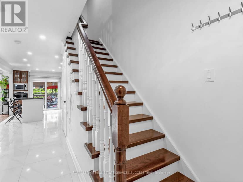 43 Hendon Road, Markham, photo 5