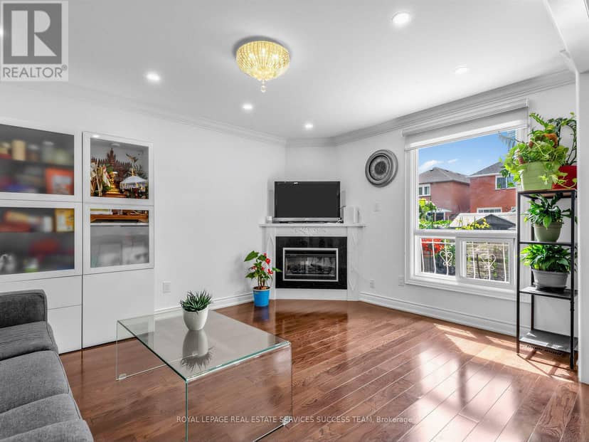 43 Hendon Road, Markham, photo 6