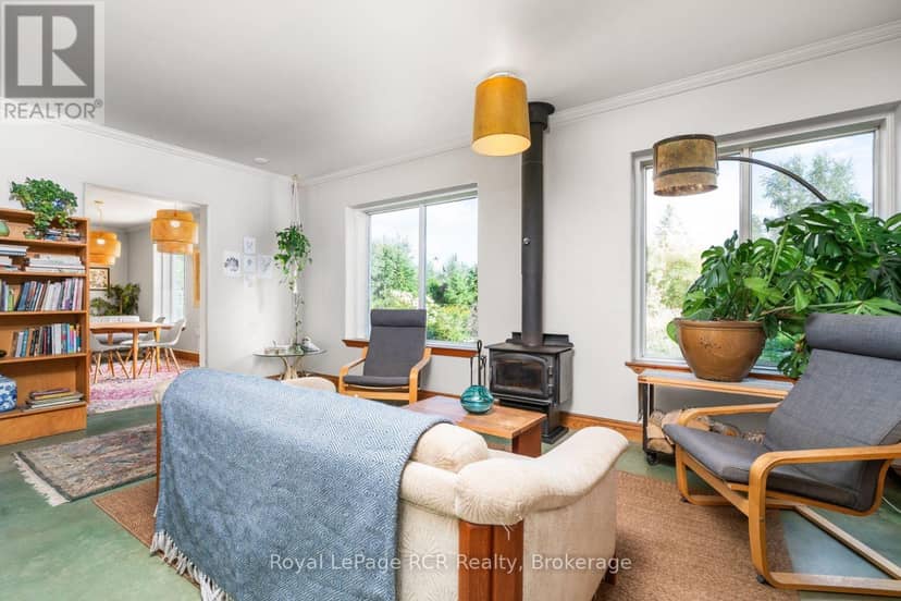 323199 Durham Road E — photo 28 of 40