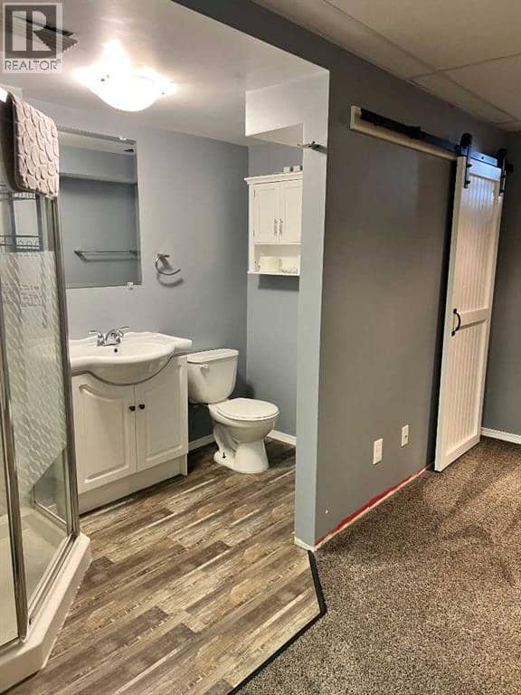 602 7 Street SE — photo 21 of 38