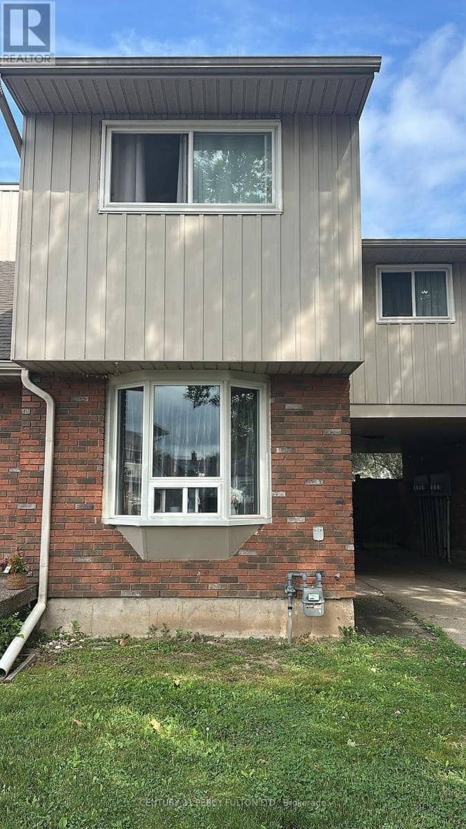 156 - 100 Brownleigh Avenue, Welland, photo 2