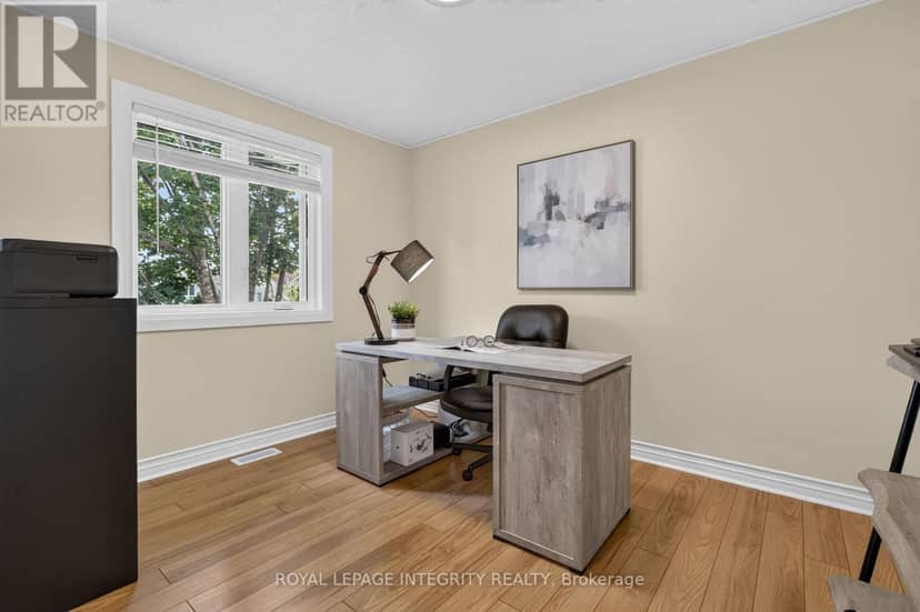 1692 Toulouse Crescent — photo 15 of 29