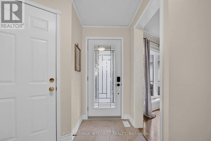 1692 Toulouse Crescent, Ottawa, photo 3