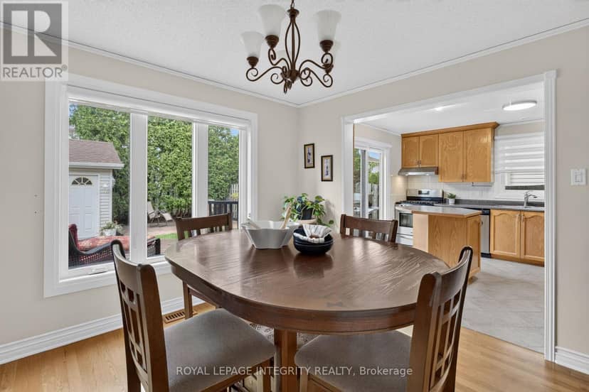 1692 Toulouse Crescent — photo 9 of 29