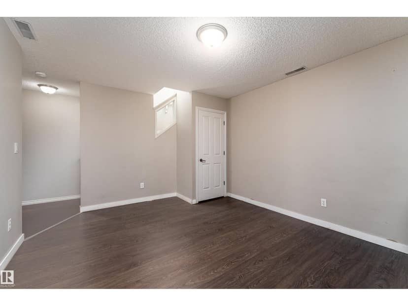 #72 13825 155 AV NW — photo 36 of 40