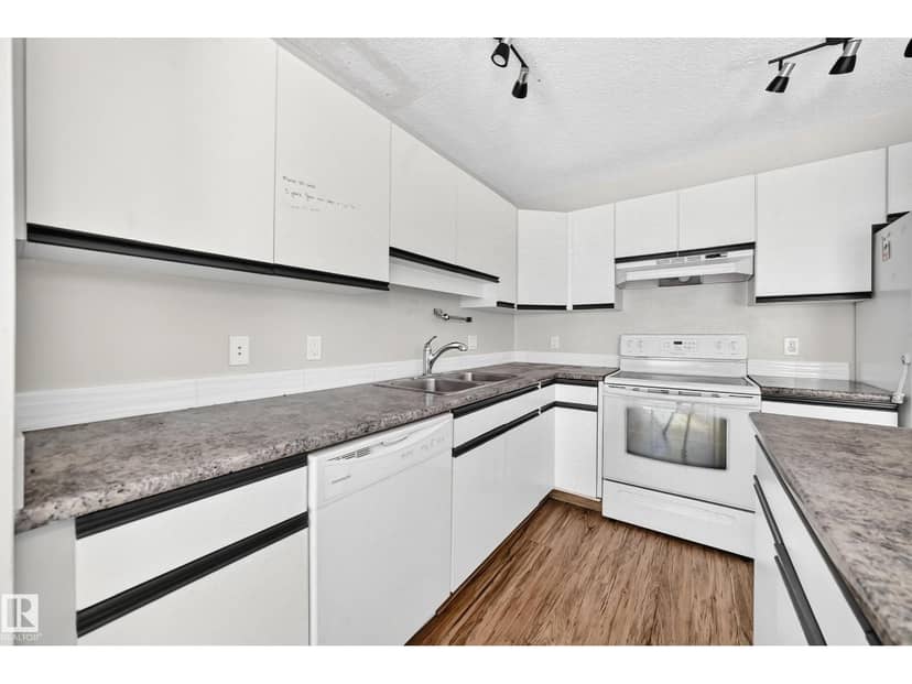 #30 300 Hooper Cr NW — photo 12 of 40