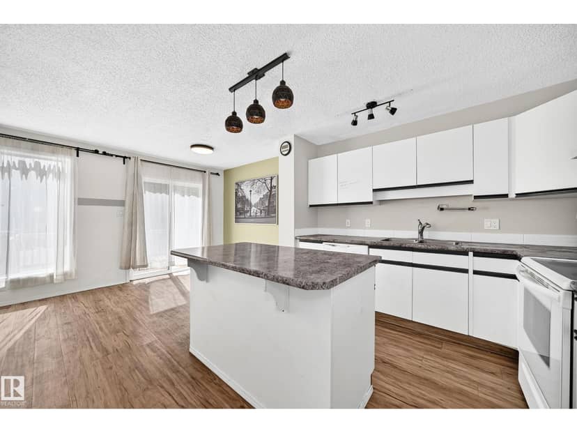 #30 300 Hooper Cr NW — photo 16 of 40