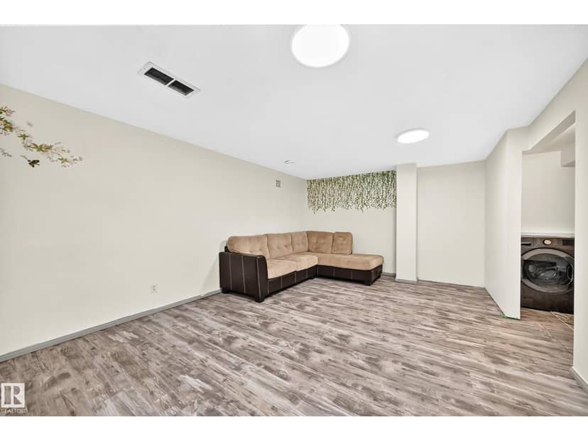 #30 300 Hooper Cr NW — photo 31 of 40