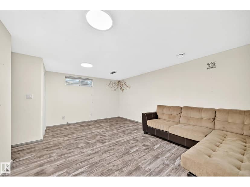 #30 300 Hooper Cr NW — photo 34 of 40