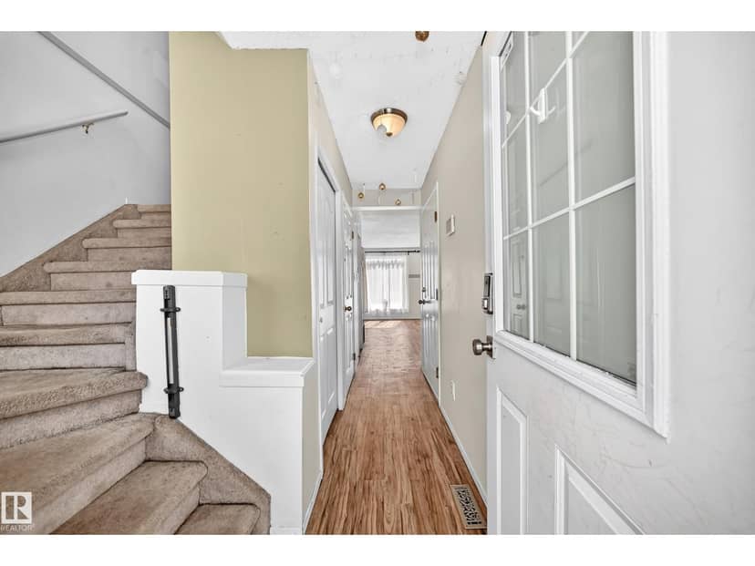 #30 300 Hooper Cr NW, Edmonton, photo 4