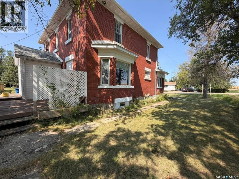 229 4th AVENUE E — photo 39 of 40