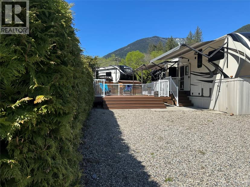 7298 3a highway Highway Unit# 43 Lot# 43, Nelson