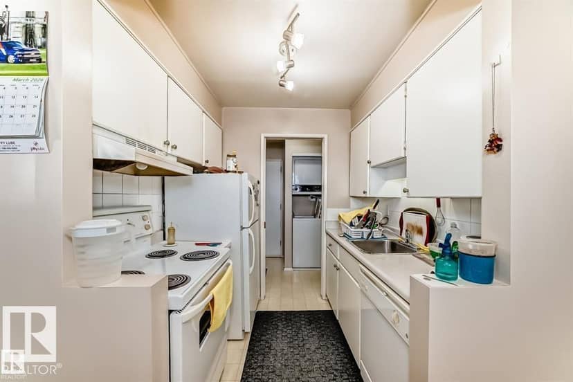 #104 11455 41 AV NW — photo 10 of 31