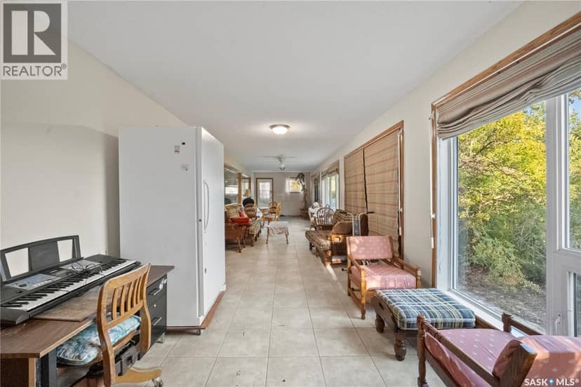 Sherwood Acreage — photo 11 of 40