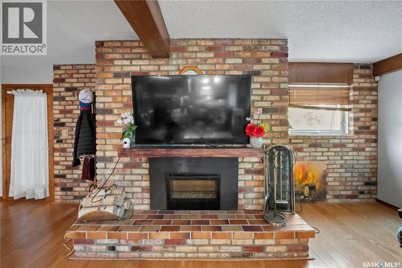 Sherwood Acreage — photo 14 of 40